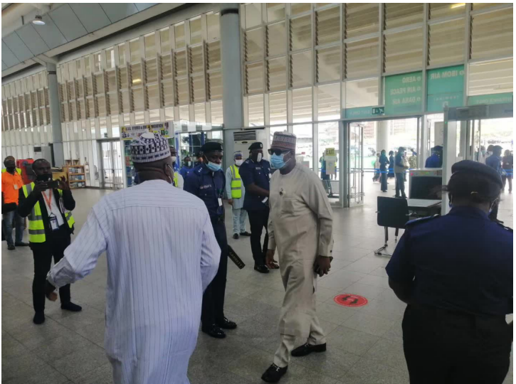 该国机场将面临航班中断！尼日利亚航空业员工将罢工..