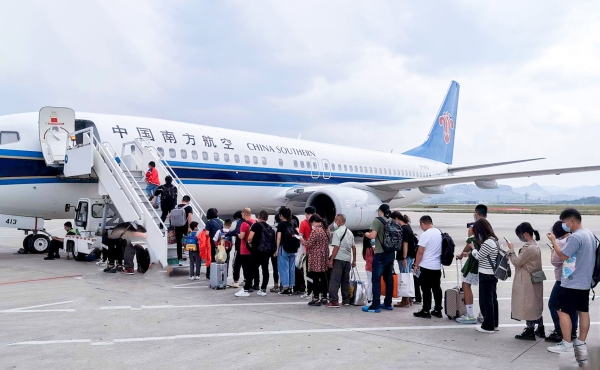 “五一”期间，南航在黔计划执行航班400余班，增设座位2000余个