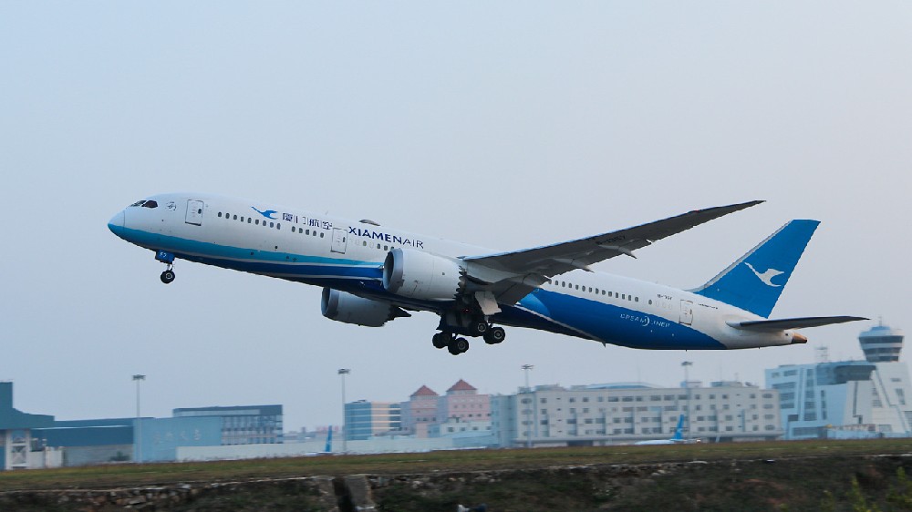厦航在长乐机场开展国际通程航班业务