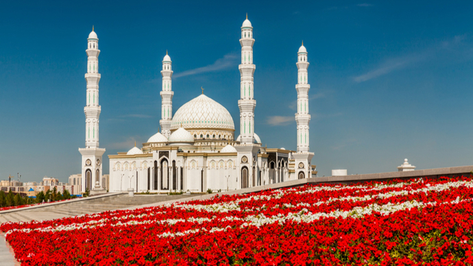 多名中国公民遭诈骗并蒙受损失 中领馆吁提高防范意识