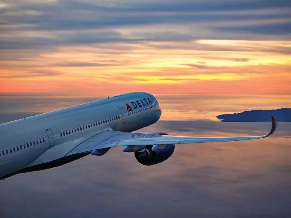 中美航班恢复不断加速 业内人士这样说