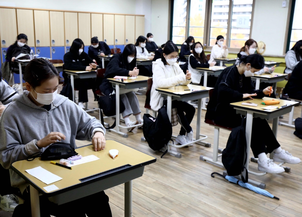 韩国“高考”，航班起降暂停！