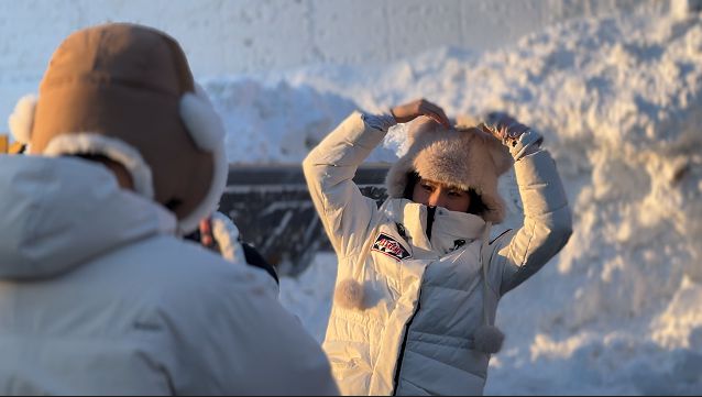 航班加密 助推新疆冬季旅游“热雪沸腾”