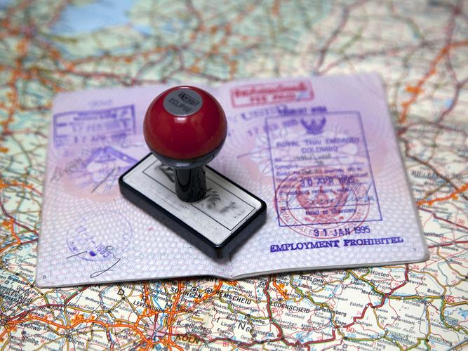 驻阿联酋使馆提醒中国公民谨防假冒使馆名义实施电信诈骗