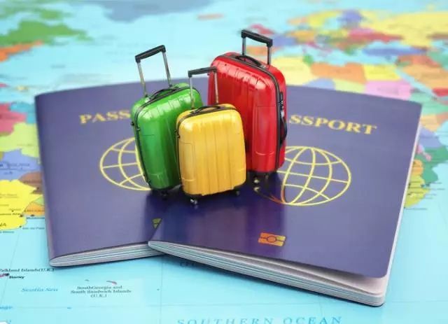 出境游升温 国际航班“好不热闹”