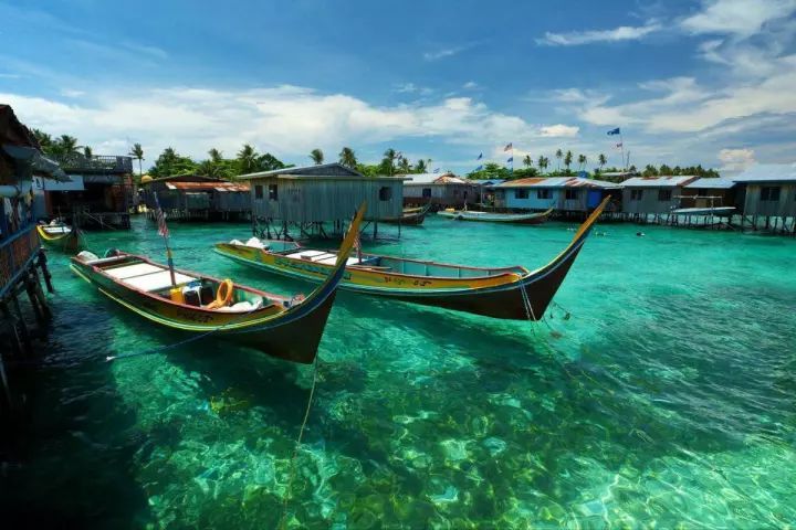 马来西亚宣布对中国游客30天免签，旅游热度上涨173%